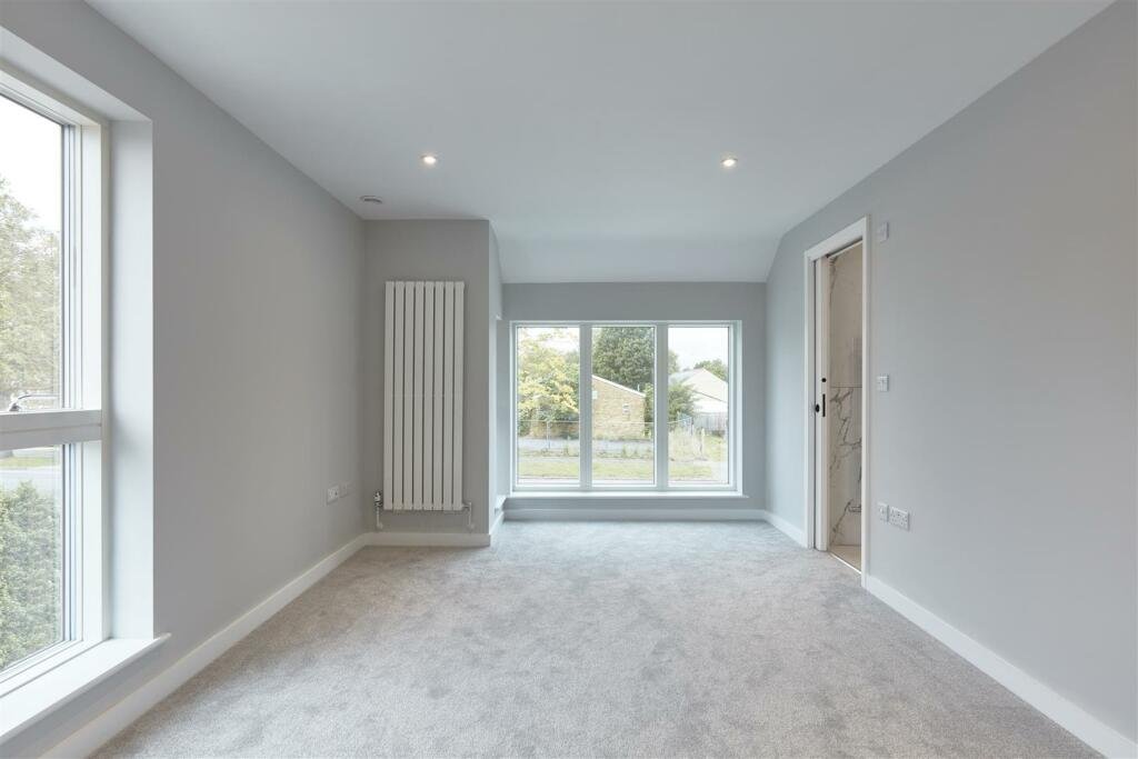 202805_32605860_IMG_10_0000